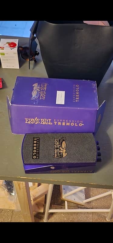 Ernie Ball P06188 Expression Series Tremolo Pedal 2010s - Purple image 1