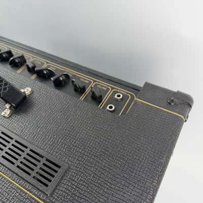 Vox AC15C1 Custom 2-Channel 15-Watt 1x12" Guitar Combo 2010 - Present - Black image 9