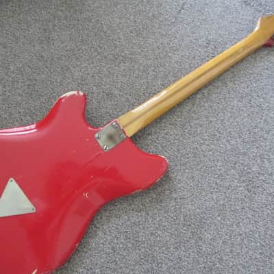 Futurama model III electric  guitar late 50's/early 60's red image 6