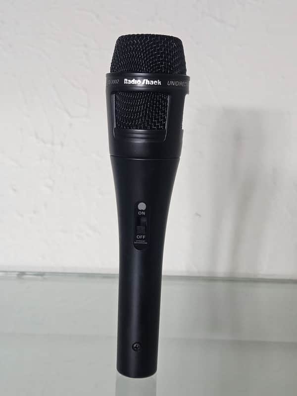 Realistic PRO-320 33-3002 Early - 90s - Black Unidirectional WITH BOX AND EXTRAS image 1