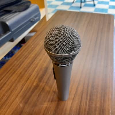 Shure 588 SD Unisphere B Dynamic Microphone image 5