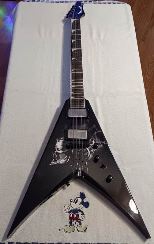 Dean Dave Mustaine VMNT - Vic Rattlehead/Black image 1