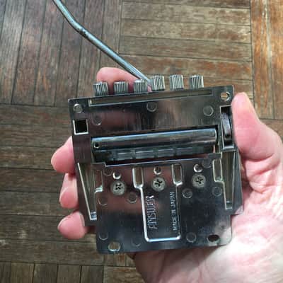 Washburn  Tremolo System Chrome image 3