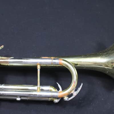 A Conn Bb Trumpet in a Hard Case as-is # 16 T image 3
