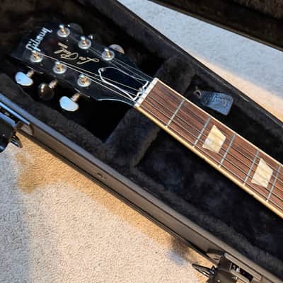 Gibson Les Paul Classic 2021 - Ebony image 14