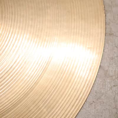 Zildjian 15.5" A Avedis Suspended Cymbal Vintage 1960's 1,355g imagen 4