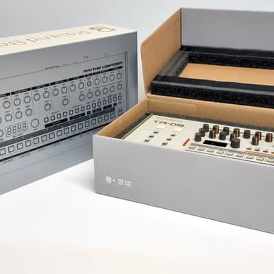 Roland TR-09 Rhythm Composer 2017 - Present - White -Grey image 13