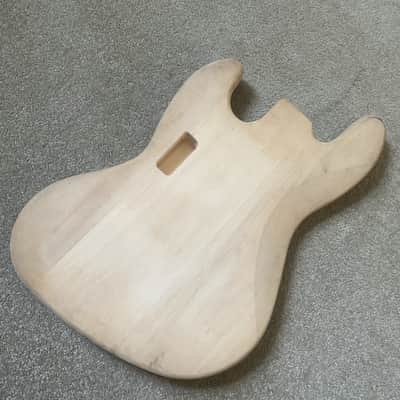 Unfinished Basswood Jazz Bass Style Body image 6