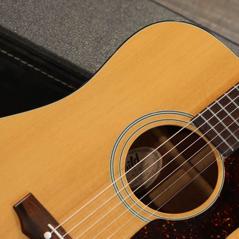 1980 Guild D-35NT Natural