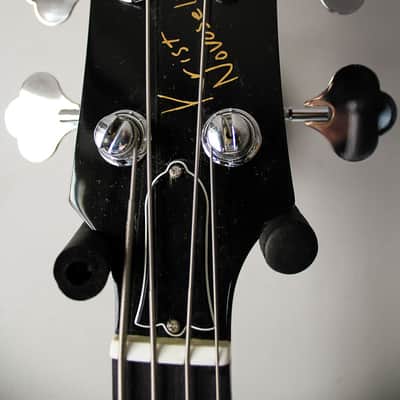 Gibson Krist Novoselic Signature RD Bass image 4