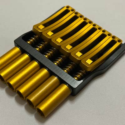 Rakhvari 6-String Hardtail Bridge - Gold/Black image 4