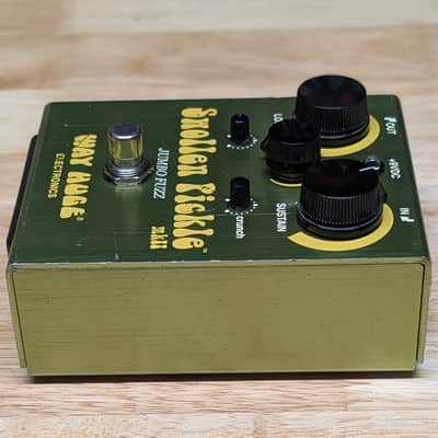 Way Huge WHE401 Swollen Pickle MkII Jumbo Fuzz 2010 - 2019 - Green image 7