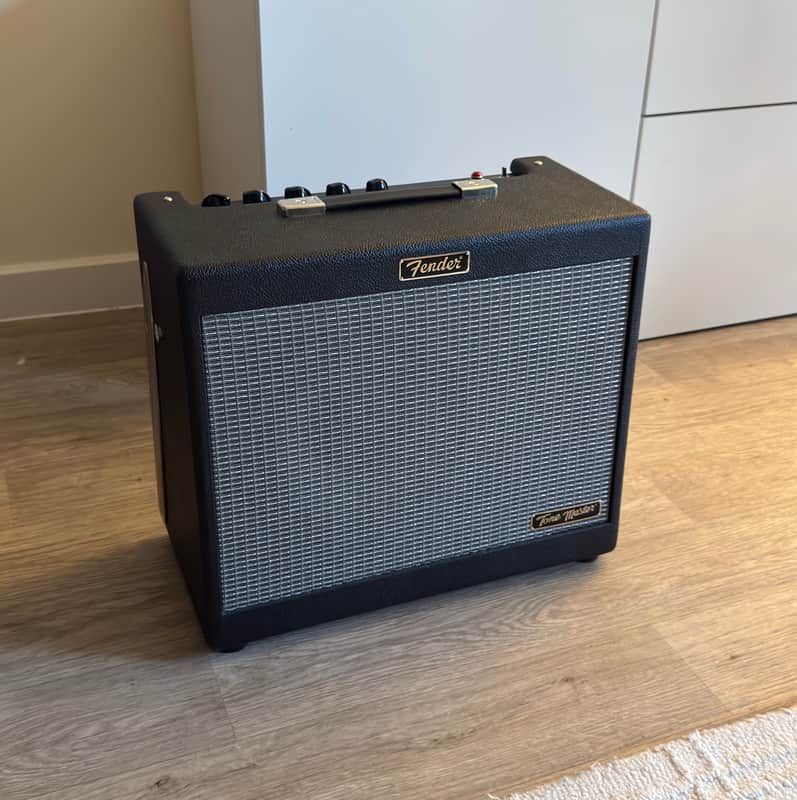 Fender Tone Master FR-10 1000-Watt 1x10" Active Guitar Speaker Cabinet 2023 - Present - Black image 1