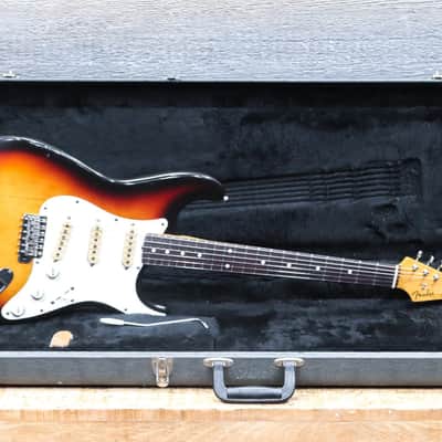 Fender '62 Stratocaster Reissue STD-62 MIJ 3-Color Sunburst El. Guitar w/Case image 9