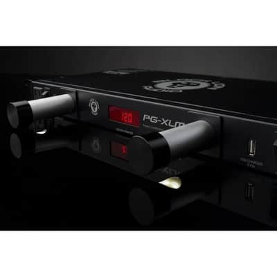 Black Lion PG-XLM 9-Outlet 1U Rackmount Power Conditioner with Lamps image 6