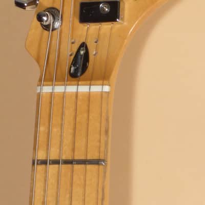 Fender Stratocaster M.I.J 1985 image 6