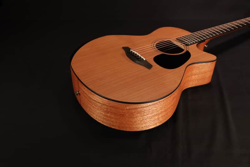 2025 NEW NECK Furch Blue Deluxe Gc-CM a Western Red Cedar / African Mahogany with Case CNR SYSTEM ACTIVE 580 image 1