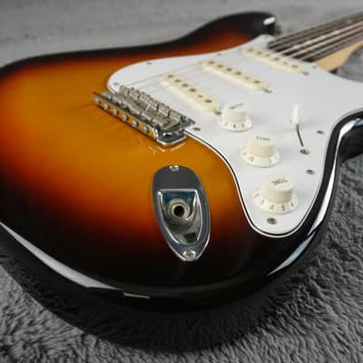 Fender Stratocaster 95-96 - Sunburst Japan image 5