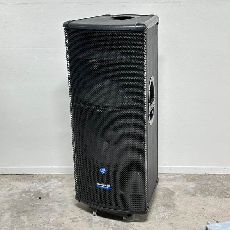 Mackie SR1530z 3-Way 300/100/100 TriAmped Active Sound Reinforcement Speaker (Single) image 1
