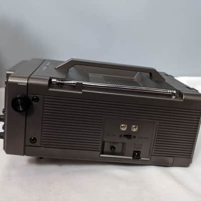 Vintage Bentley 100 Deluxe Portable 5" Inch Black & White TV - UHF VHF - Tested & WORKING image 9