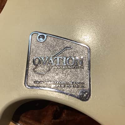 Ovation Breadwinner 1973 - 1975 White image 11