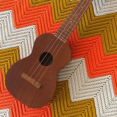 Regan Soprano Ukulele - Great Vintage Uke! - Old Timey Sound! - image 4