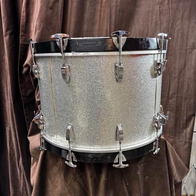 22x14 Ludwig Classic Maple Bass Drum Mid 80's - Silver Sparkle image 10