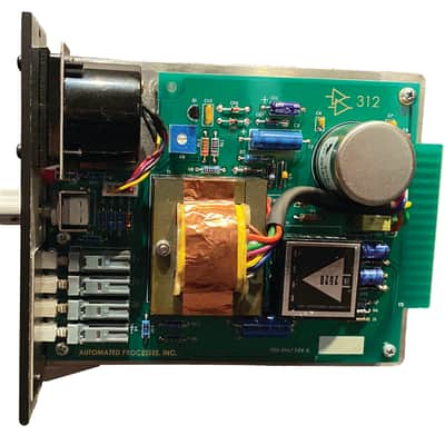 API 312 Microphone Preamplifier image 2