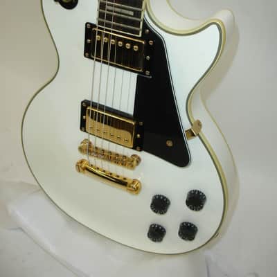 2015 Epiphone Les Paul Custom Pro Electric Guitar, Gold Hardware, Alpine White image 3