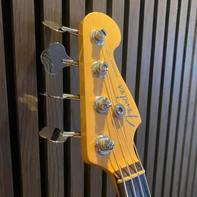 Fender American Deluxe Precision Bass 2003 - Cherryburst image 7