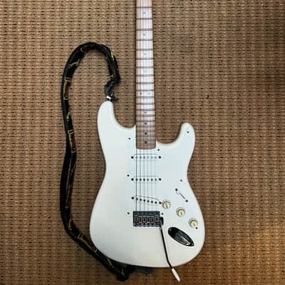 Fender Jimmie Vaughan Tex-Mex Signature Stratocaster 1996 - Present - Olympic White image 2