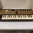 Korg microKORG w/ case | Limited Edition Gold | 37-key synthesizer + Gator GK-2110 Micro Controller Gig Bag