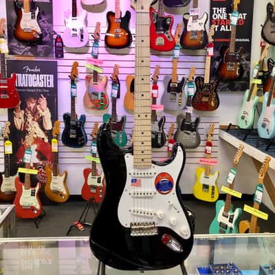 Fender Eric Clapton Stratocaster®, Maple Fingerboard, Black image 2