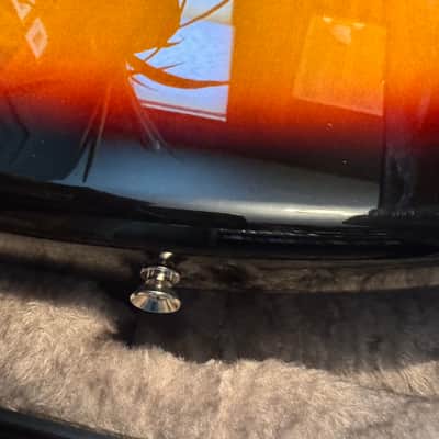 Fender MIJ Traditional II Late '60s Jazzmaster 2023 - 3-Color Sunburst image 12