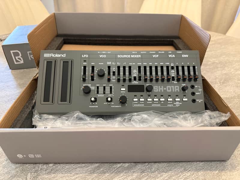 Roland SH-01A Boutique Series Monophonic Synthesizer Module 2017 - Present - Gray