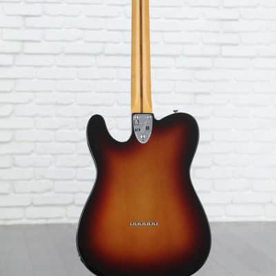 Fender American Vintage II '72 Telecaster Thinline 2022 - Present - 3-Color Sunburst image 4