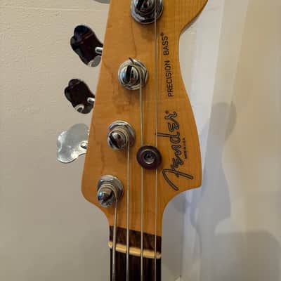 Fender American Standard Precision Bass with Rosewood Fretboard 2008 - 2016 - Olympic White image 3