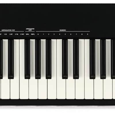 Roland A-88 MKII 88-key Keyboard Controller (A88MkIId5)