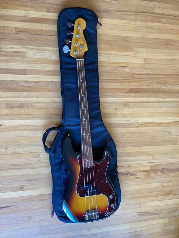 Fender Japan Fretless P-Bass 1999 image 1
