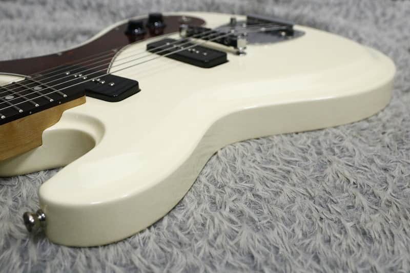Aria Pro II Diamond series DM-01 Mosrite style P90 type pickup