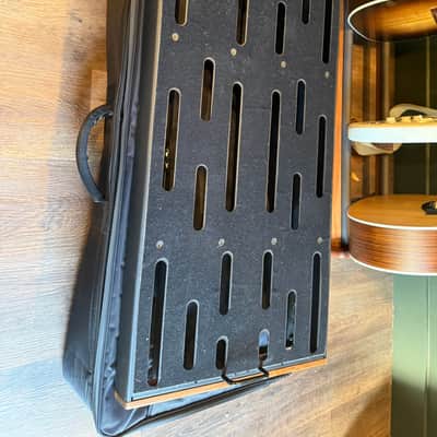 Creation Music Company Elevate 32+ Pedalboard W/ Pro Soft Case image 3