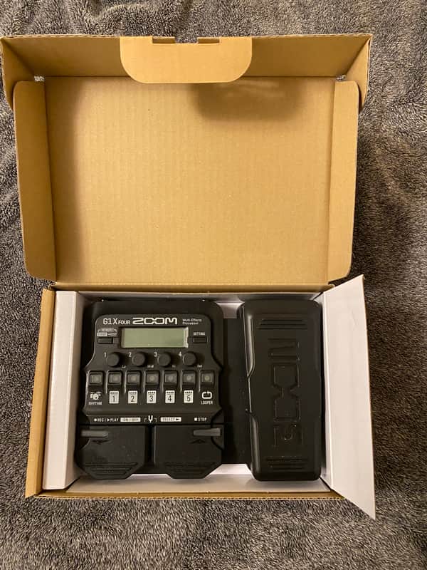 Zoom G1X FOUR
