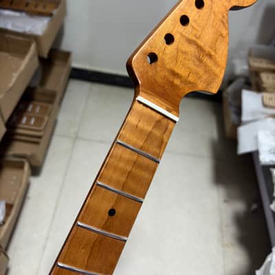 Big head 21 Fret Roasted Flame Maple eletrick guitar neck 25.5 inch replace nut:42mm hole:10mm image 2