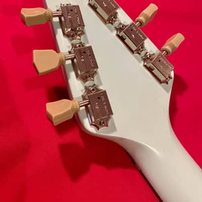 Gibson Flying V 1986 - Seafoam Green image 8