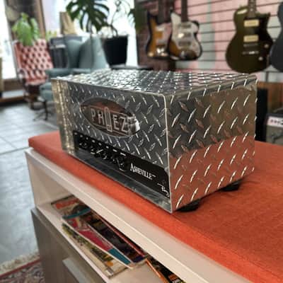 PHAEZ Asheville 15w 2 x EL84 Tube Amp Head - Diamond Plated image 3