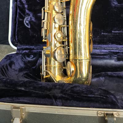​"Vintage 1970 Conn Director 'Shooting Star' Tenor Saxophone (N-Prefix) - Ready to Play, Good Pads" image 4