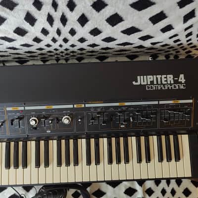 Roland Jupiter 4 early BA662, restored,midi in out true image 5