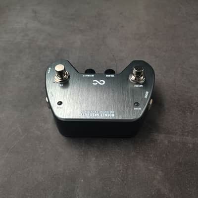 One Control Rocket Grey Fuzz image 5
