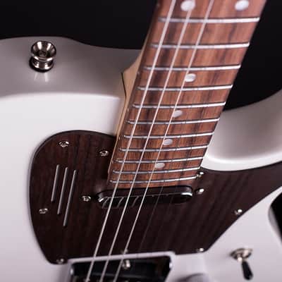 Magneto U-One Series UT-Wave Classic Metallic Pearl White image 6