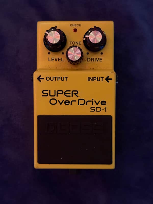 Boss SD-1 Super OverDrive (Silver Label) 1997 - Present - Yellow image 1
